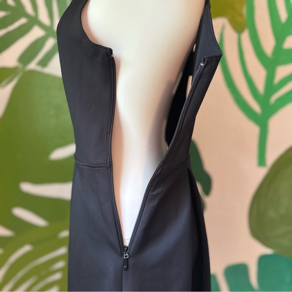 Abercrombie & Fitch Black Sleeveless Mini Dress - Picture 4 of 8